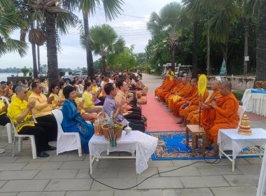 กิจกรรมศรีสะเกษพร้อมใจ นุ่่งผ้าไทยใส่บาตร ทำความดี ... พารามิเตอร์รูปภาพ 3