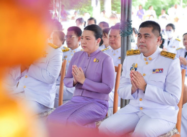 ร่วมพิธีทำบุญตักบาตรถวายพระราชกุศล ... พารามิเตอร์รูปภาพ 7