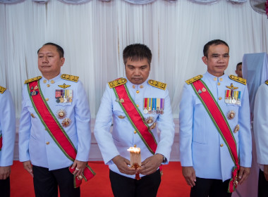 ร่วมพิธีเวียนเทียนสมโภชน้ำพระพุทธมนต์ศักดิ์สิทธิ์ พารามิเตอร์รูปภาพ 3