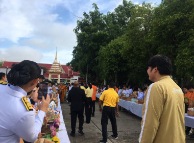 ร่วมพิธีวันคล้ายวันสวรรคตพระบาทสมเด็จพระจอมเกล้าเจ้าอยู่หัว พารามิเตอร์รูปภาพ 5