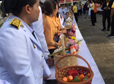 ร่วมพิธีวันคล้ายวันสวรรคตพระบาทสมเด็จพระจอมเกล้าเจ้าอยู่หัว พารามิเตอร์รูปภาพ 4