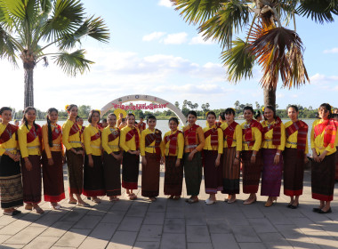 ร่วมพิธีเปิดและร่วมกิจกรรมรำเฉลิมฉลอง 242 ปี จังหวัดศรีสะเกษ พารามิเตอร์รูปภาพ 9