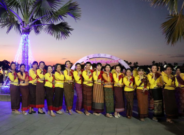 ร่วมพิธีเปิดและร่วมกิจกรรมรำเฉลิมฉลอง 242 ปี จังหวัดศรีสะเกษ พารามิเตอร์รูปภาพ 6