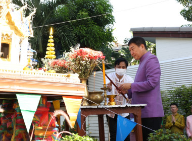 ร่วมพิธีสักการะสิ่งศักดิ์สิทธิ์ ประจำกรมส่งเสริมสหกรณ์ พารามิเตอร์รูปภาพ 1