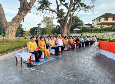 ร่วมพิธีทำบุญตักบาตร งานเฉลิมฉลอง 241 ปี จังหวัดศรีสะเกษ พารามิเตอร์รูปภาพ 2